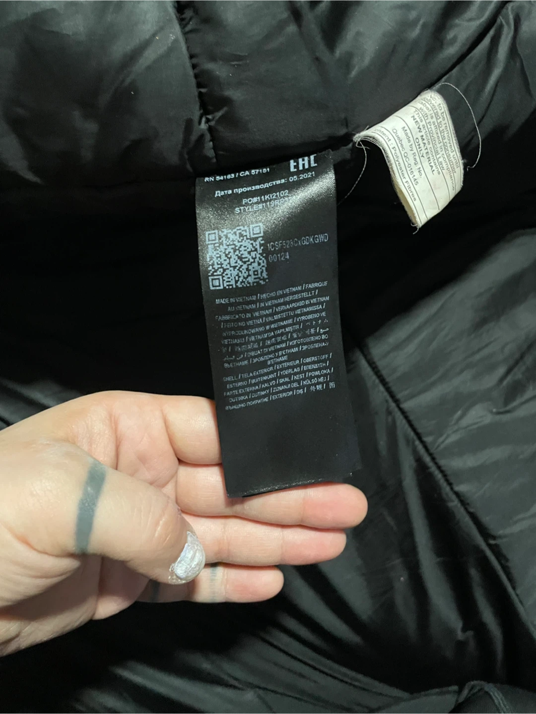 Guess Black Winter Hooded Jacket - photo 4