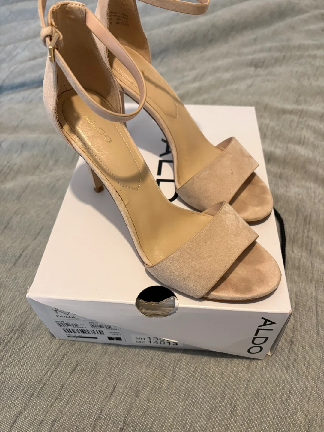 Aldo Fiolla Nude Suede Heels Size 8