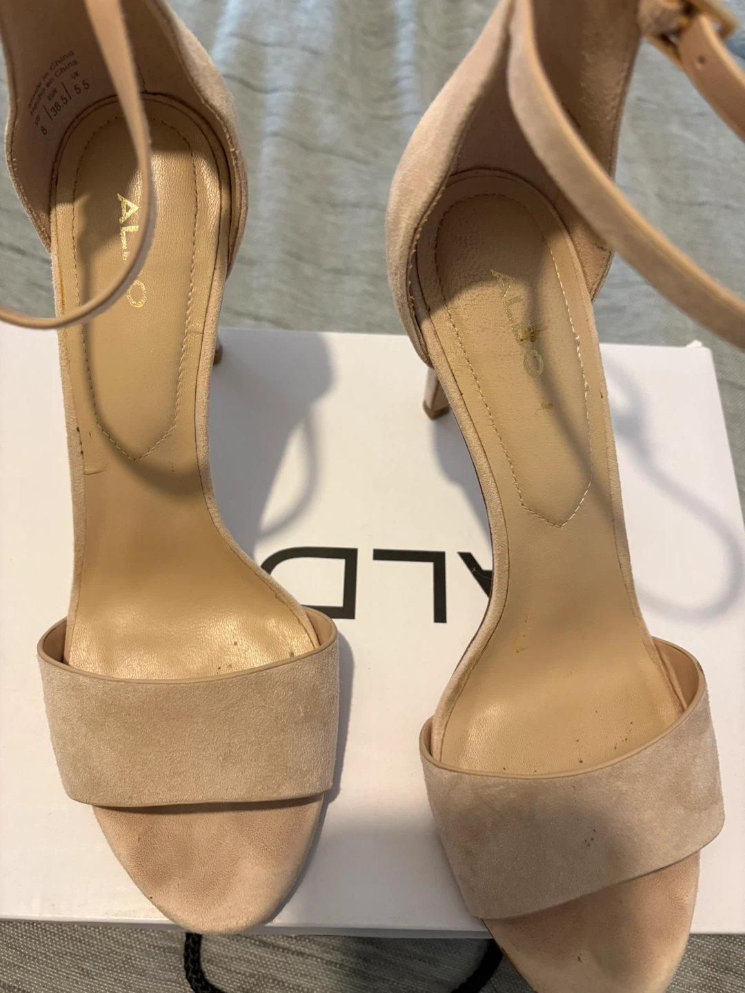 Aldo Fiolla Nude Suede Heels Size 8 - photo 2