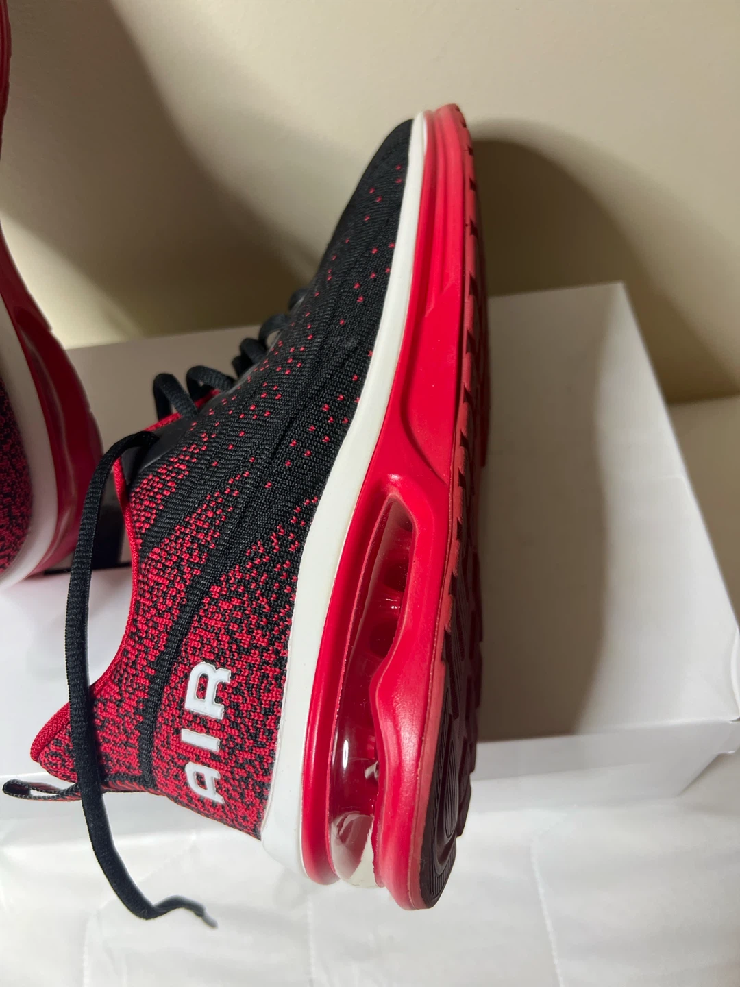 Running Shoes Black and Red size42 - photo 3