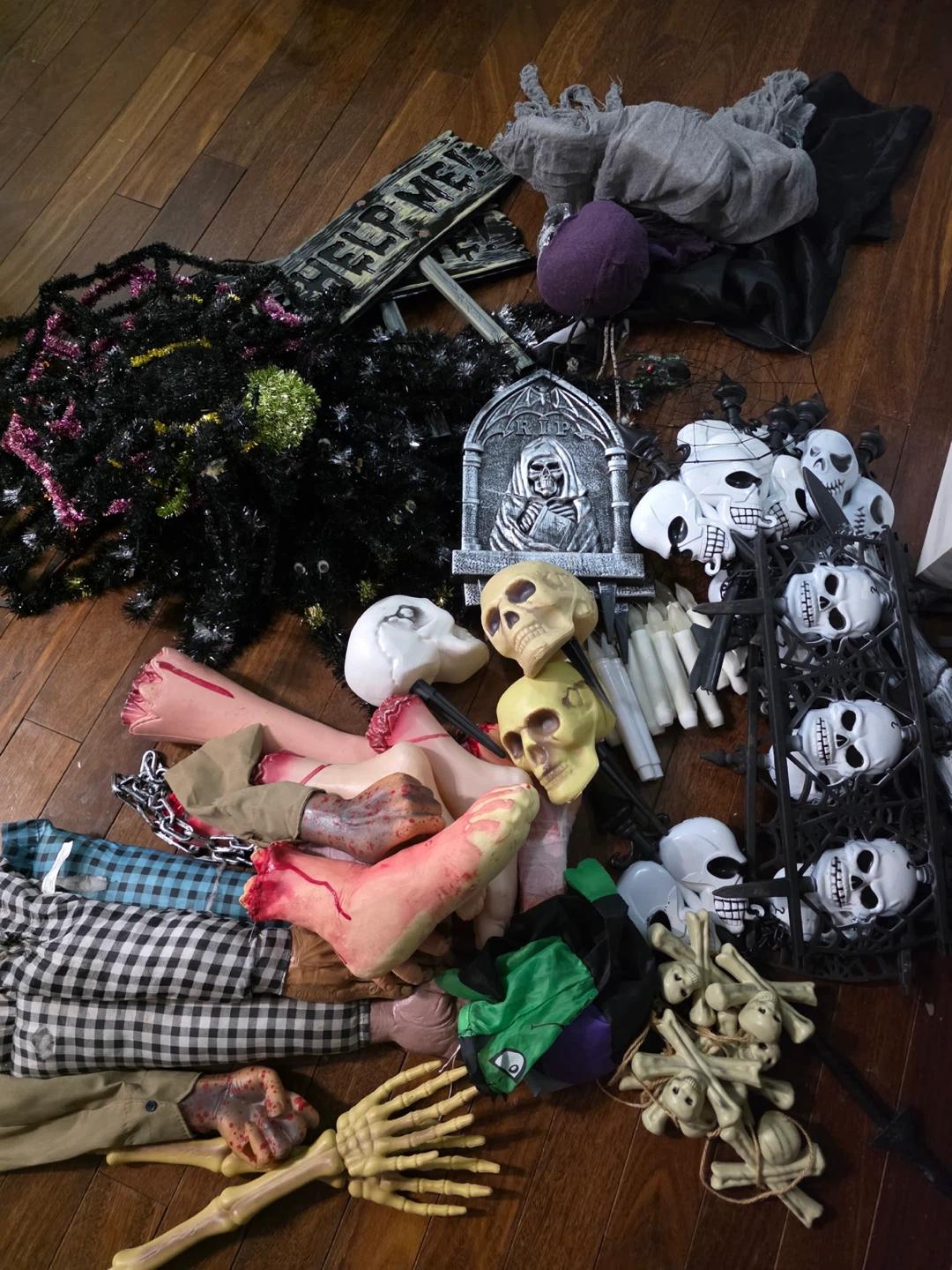 Large Halloween Outdoor Decoration Assortment