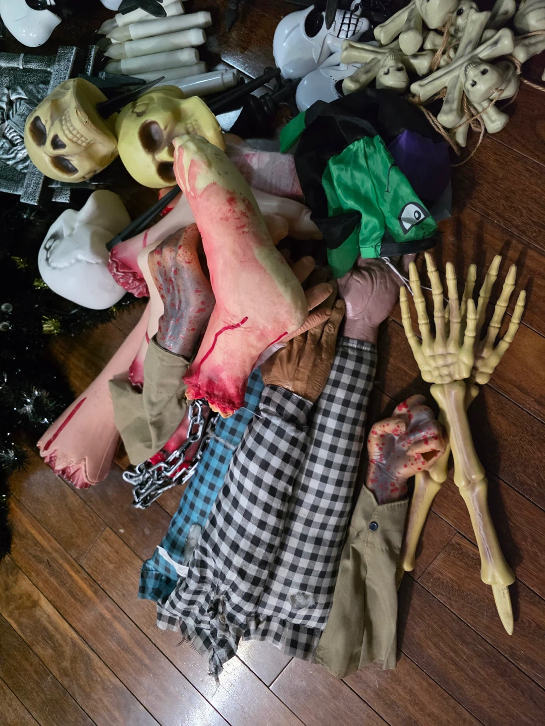 Large Halloween Outdoor Decoration Assortment - photo 5