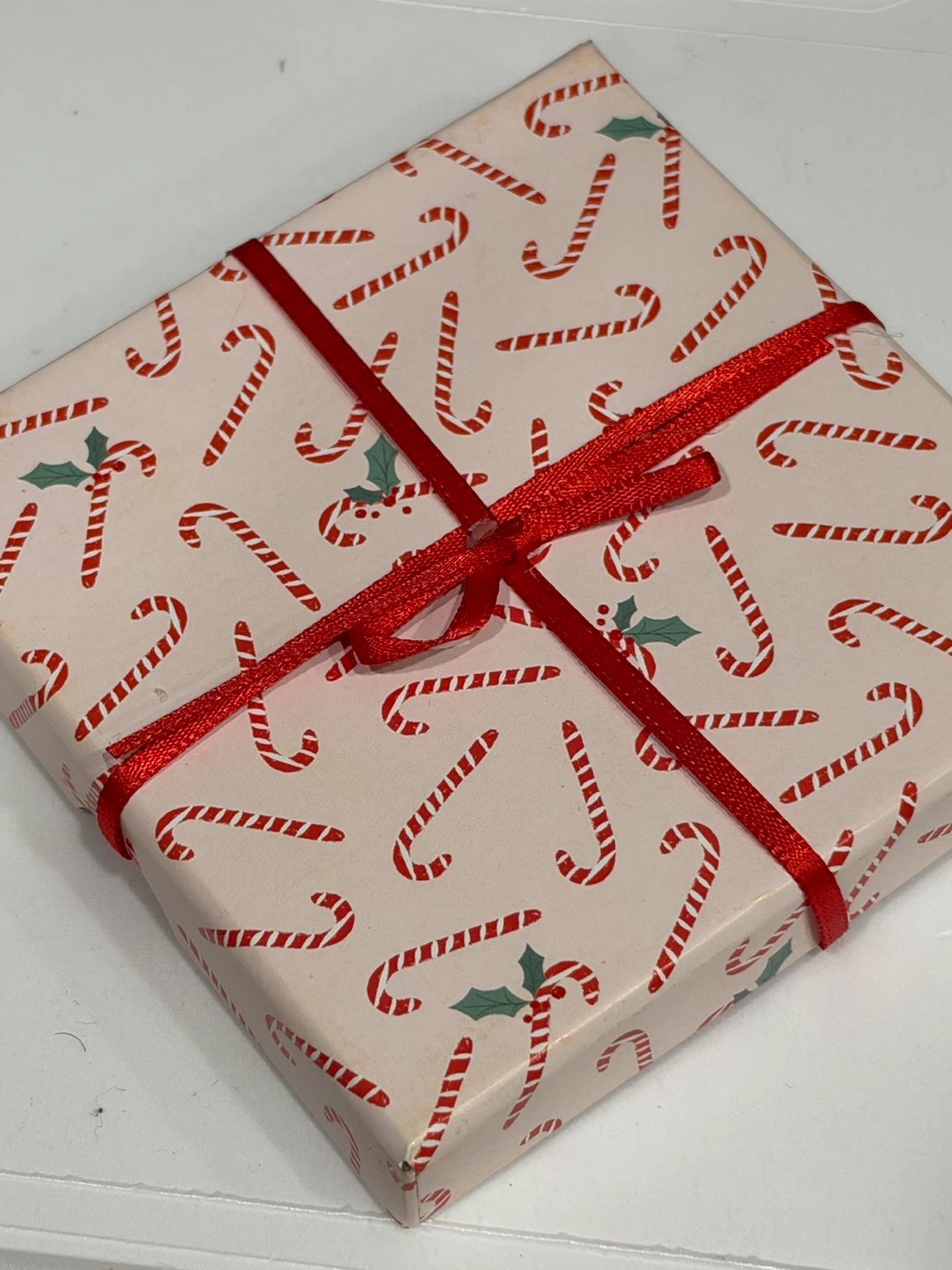 Candy Cane Gift Card Box