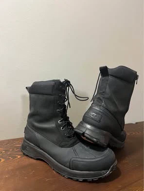 Men UGG winter boots in black. Size USA 10 UK 9 - photo 2