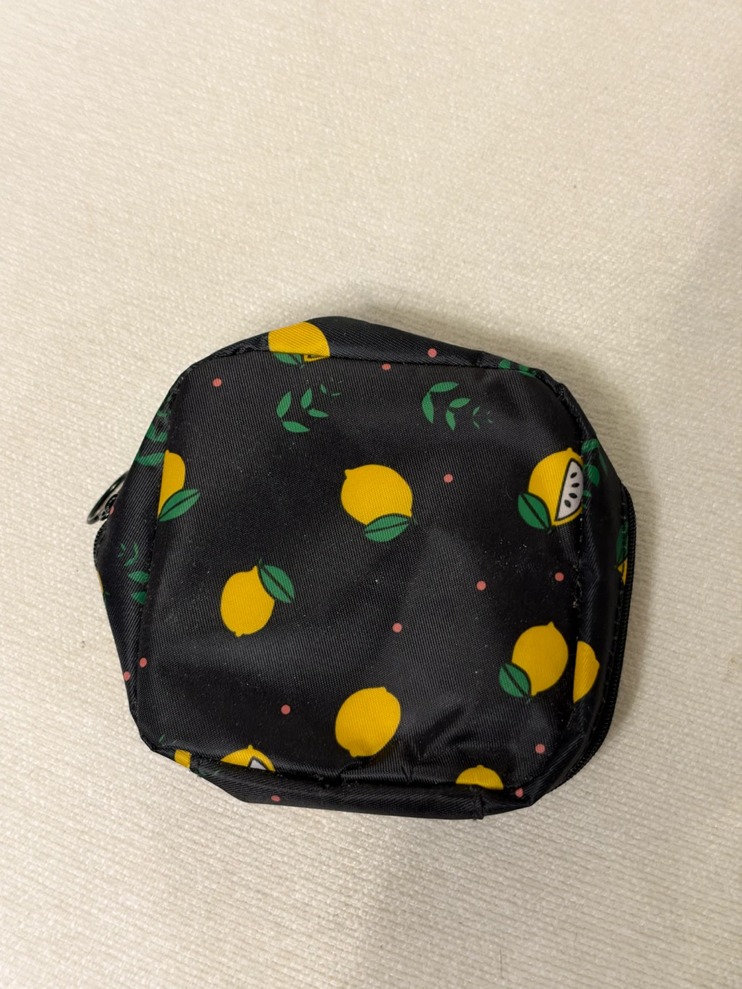 Lemon Print Zipper Pouch