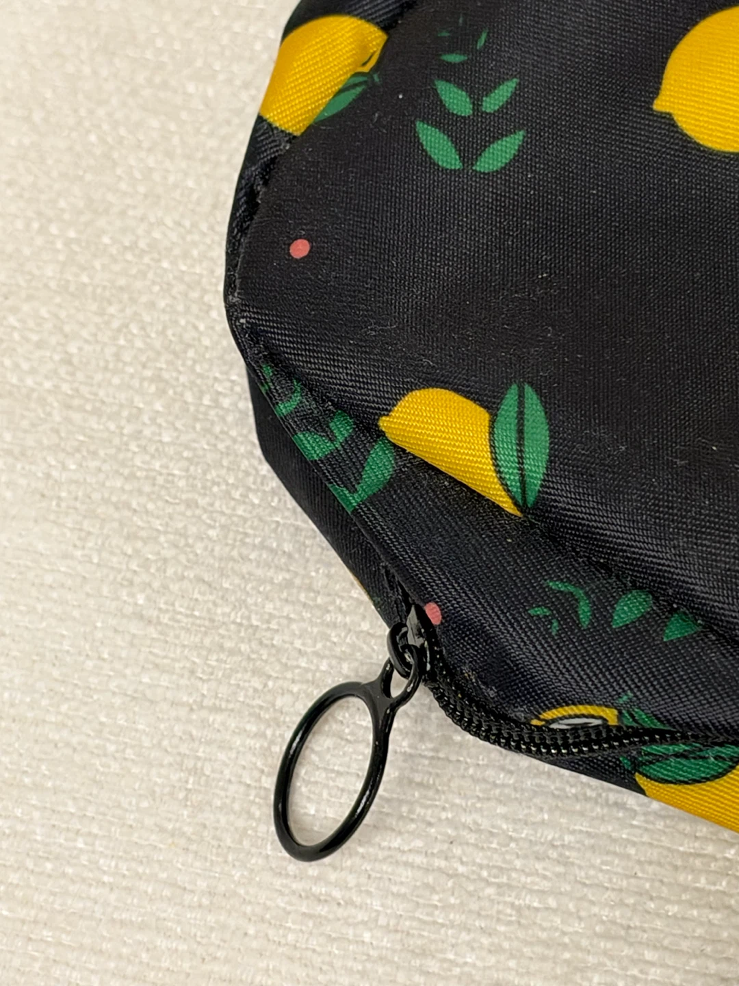 Lemon Print Zipper Pouch - photo 2