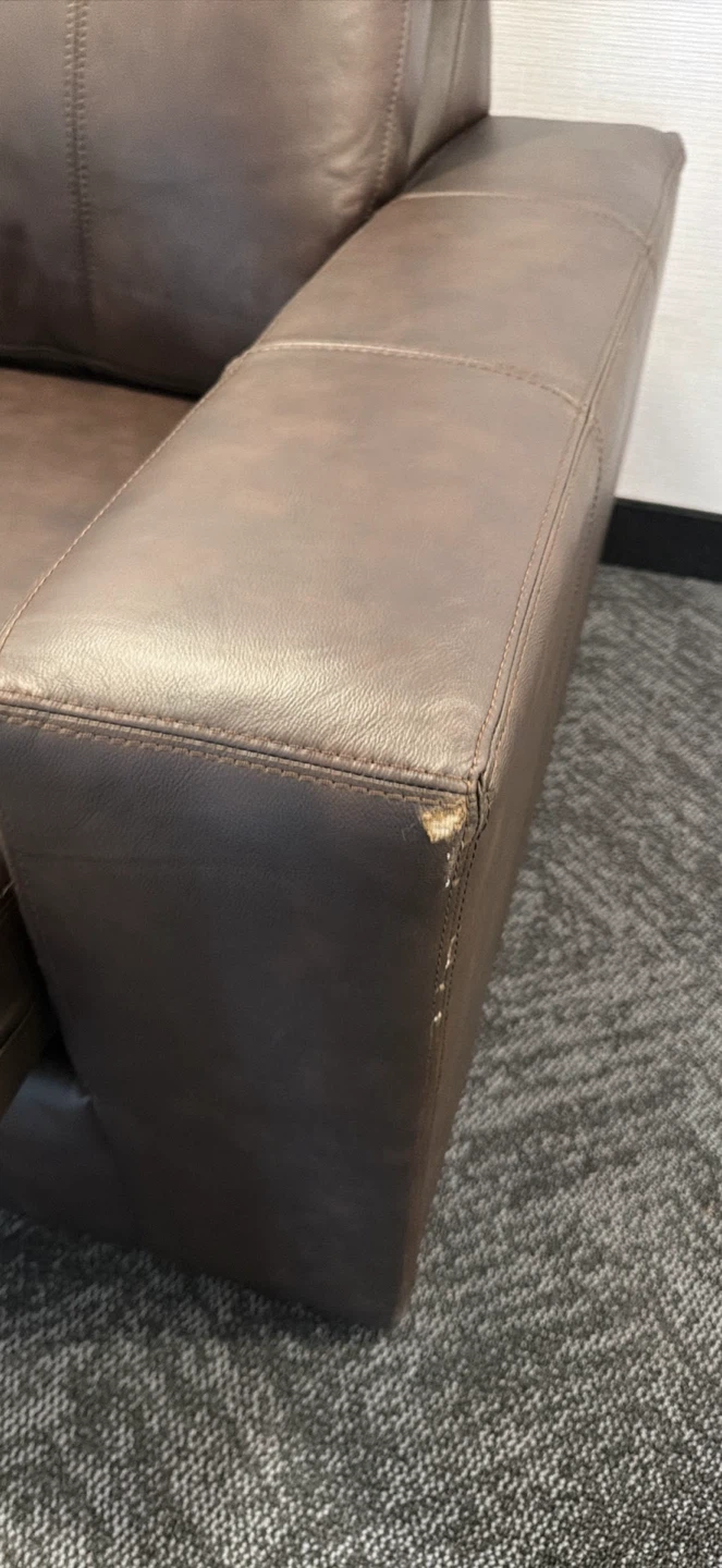 Genuine Leather Three-Seater Sofa - photo 4
