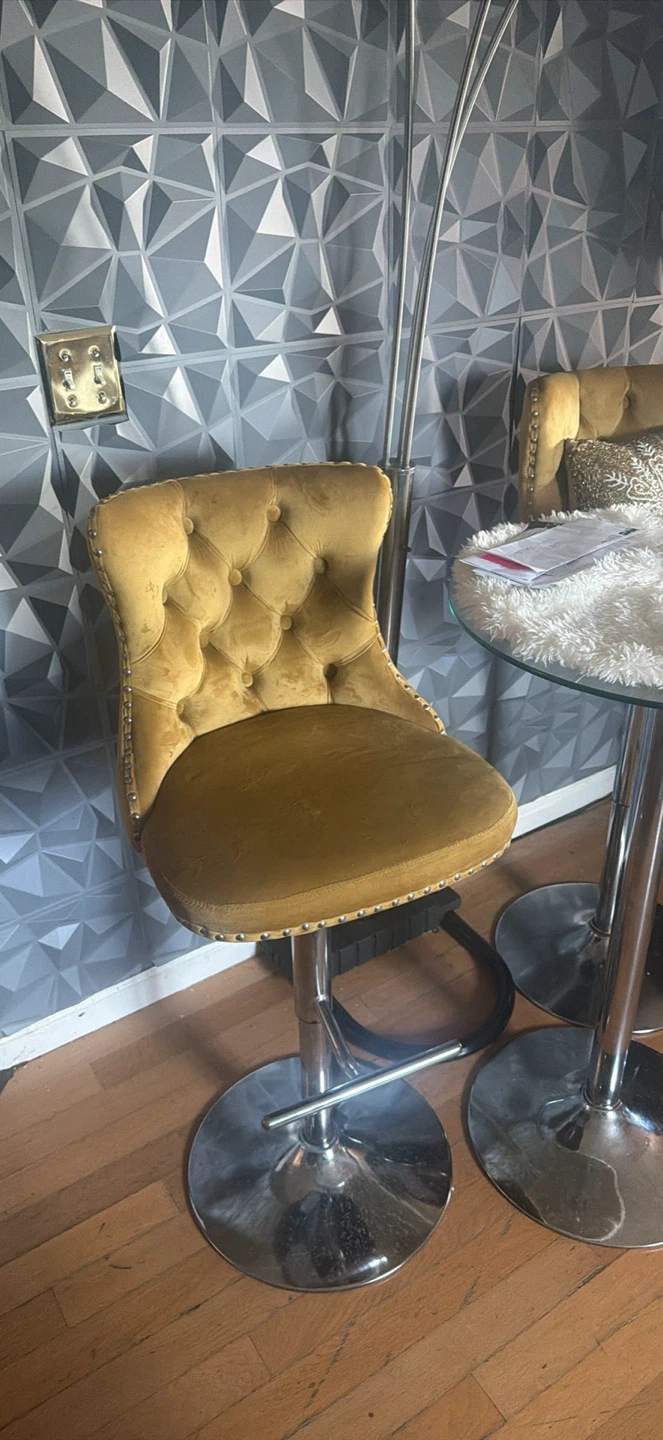 Gold Velvet Tufted Bar Stool