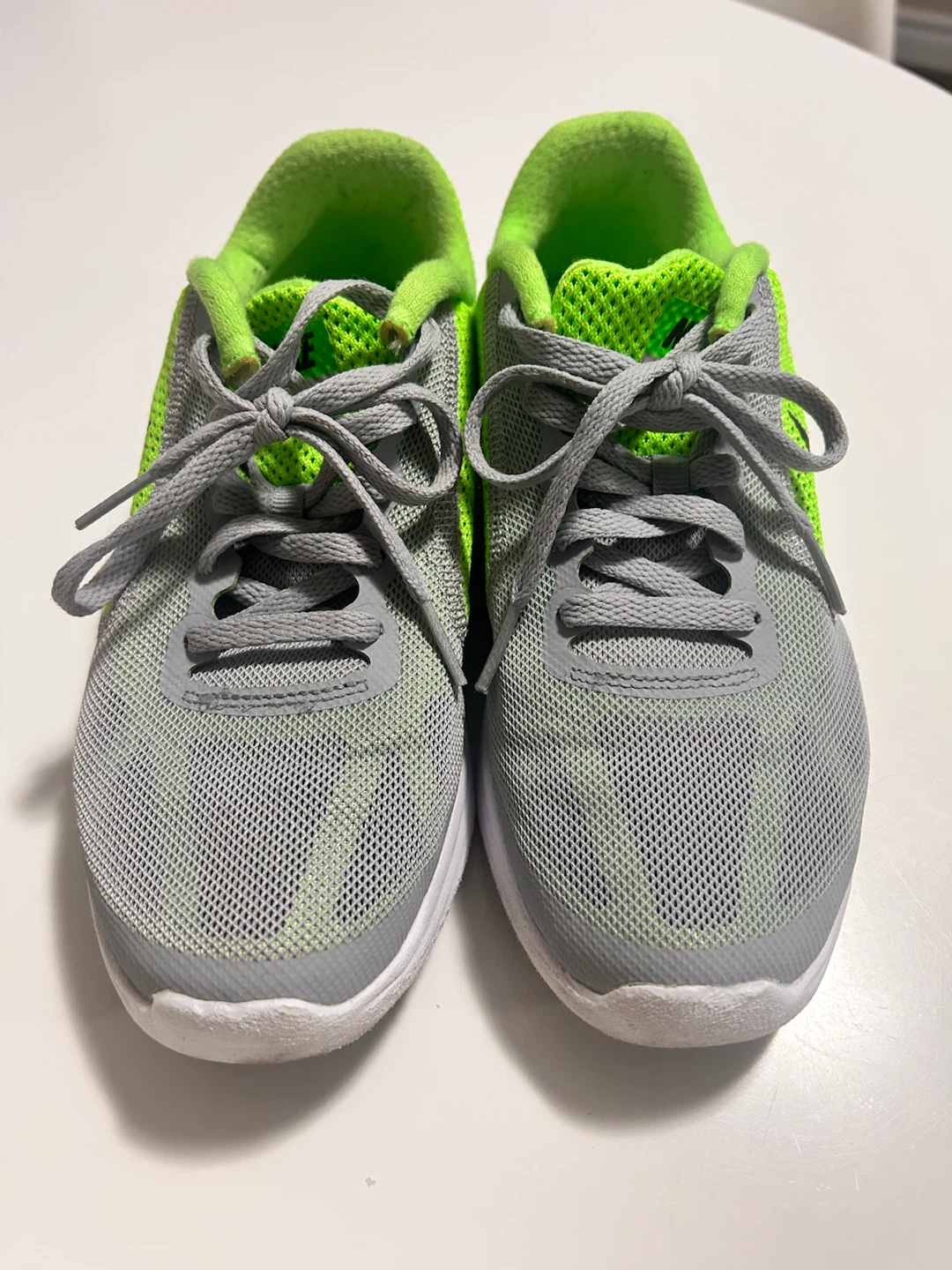 Nike Sneakers Size 4Y - photo 2
