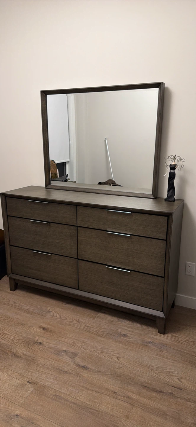 Mid Century Modern Dresser