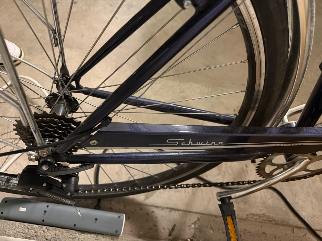 Schwinn Wayfarer Multi-Speed Bike – Great Condition! - photo 3