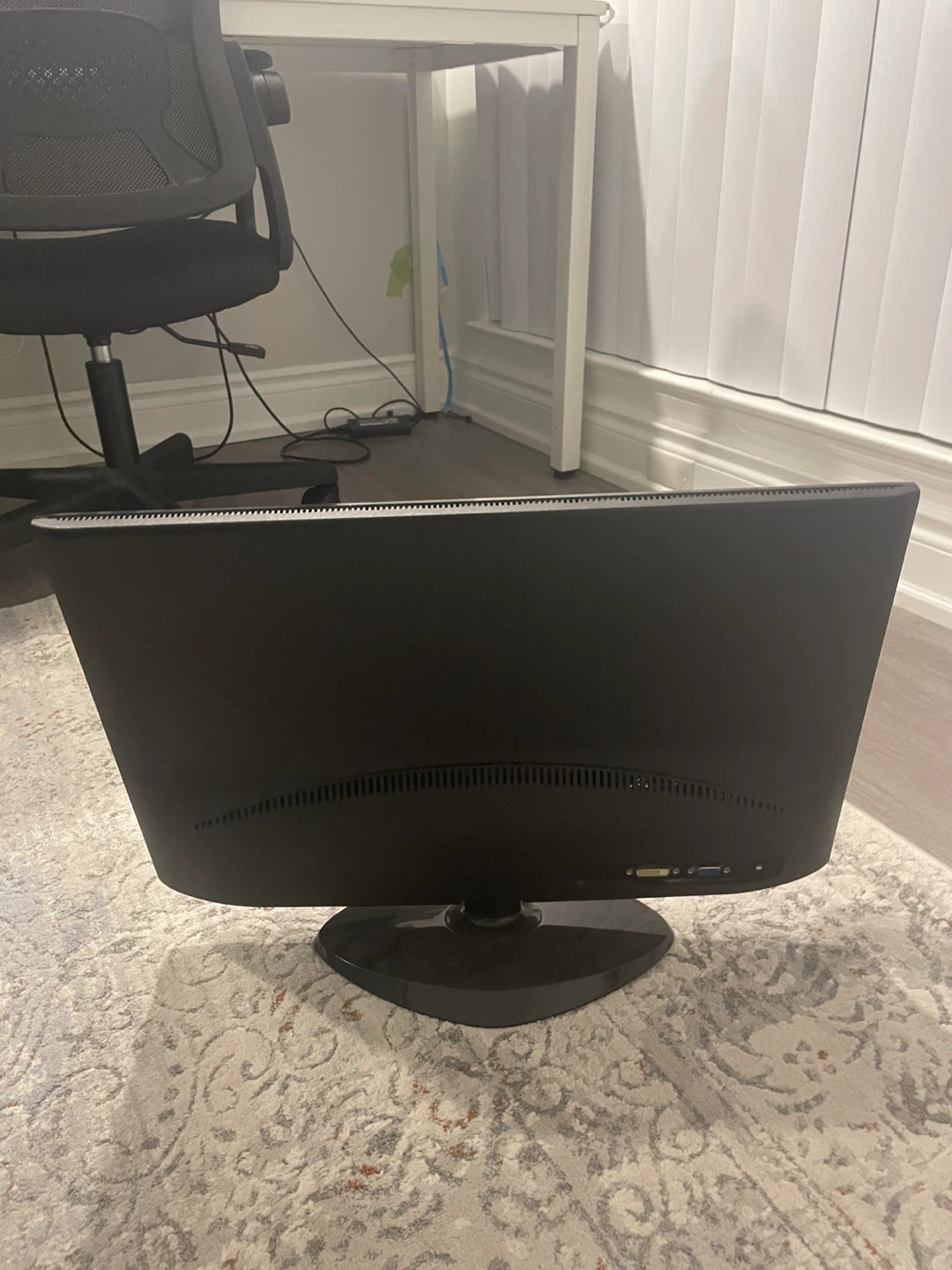 HP x20LED 20-inch Monitor - photo 2