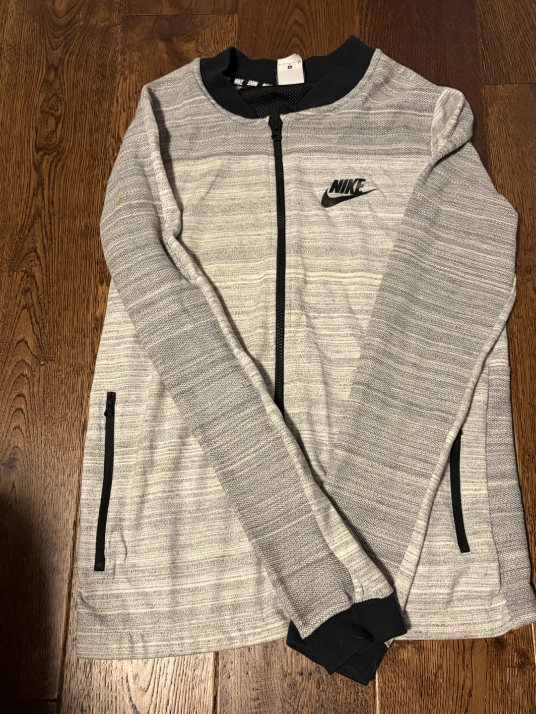 Nike Zip-Up Jacket - photo 2