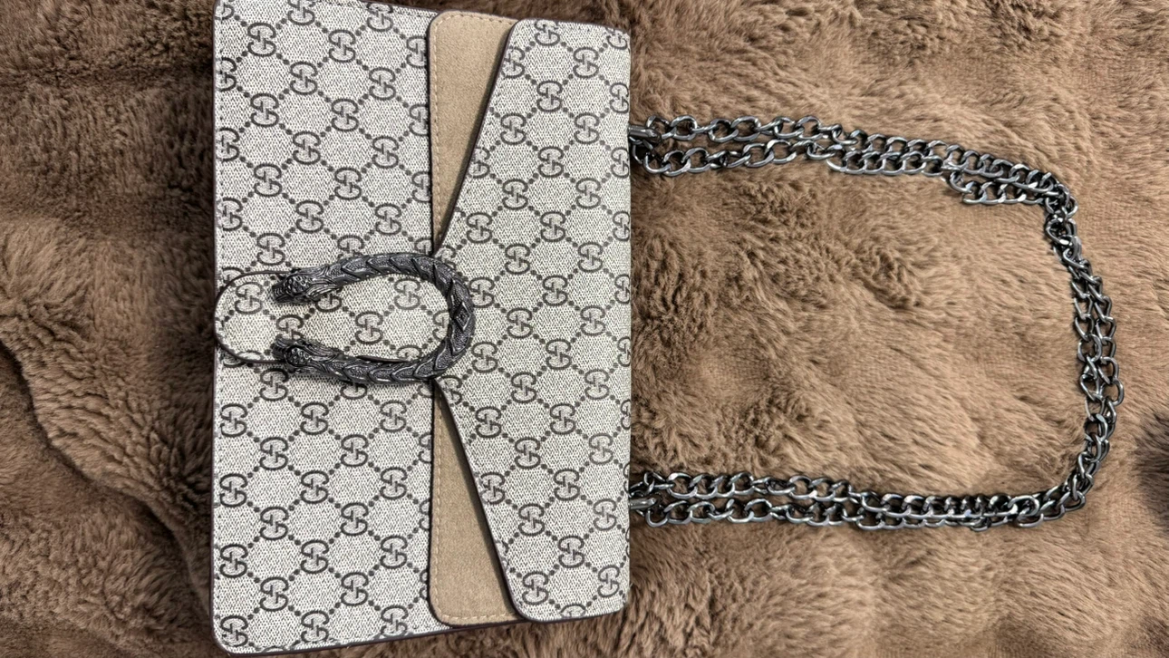 Gucci Dionysus Shoulder Bag