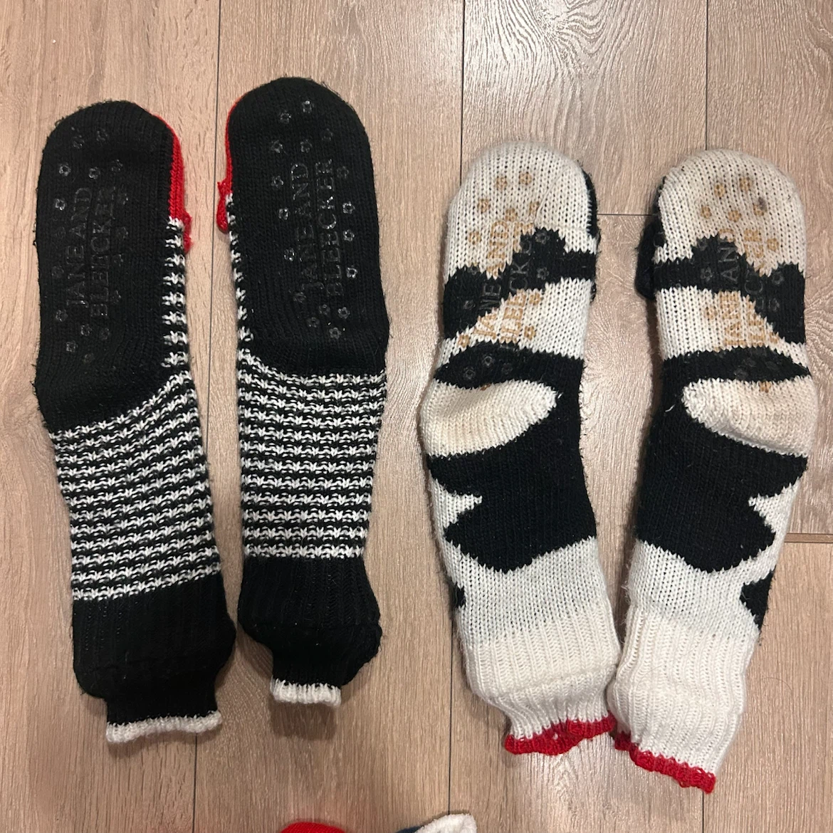 Jane and Bleecker Animal Slipper Socks - photo 2