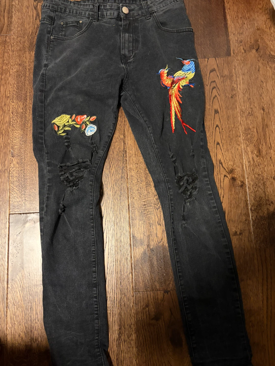Embroidered black distressed jeans - photo 2