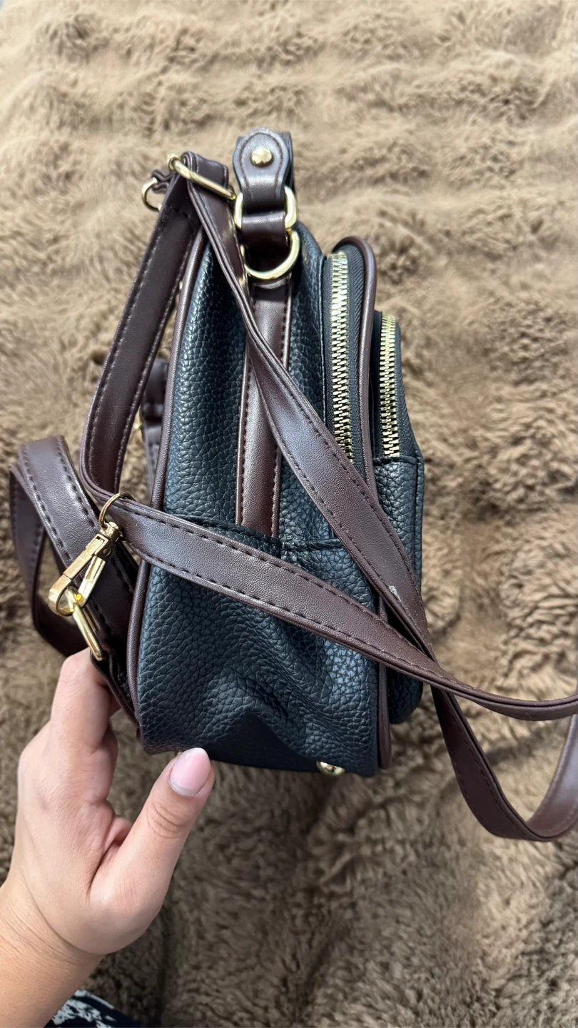 Small black and brown backpack purse - photo 4
