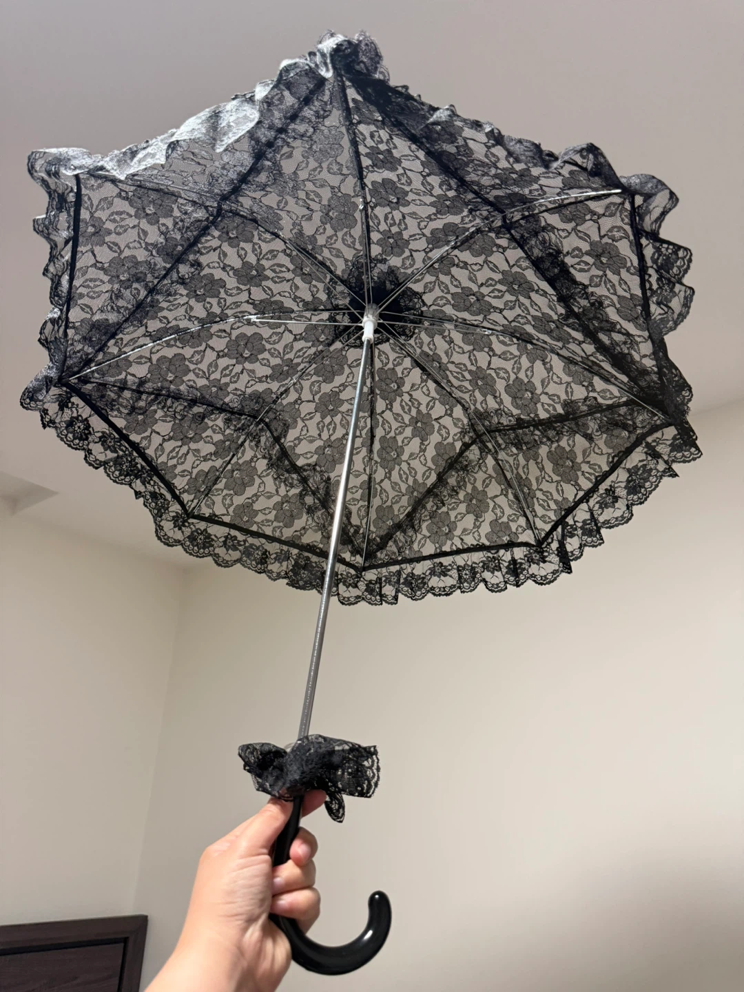 🖤 Gothic Black Lace Umbrella – Perfect for Halloween! 🎃