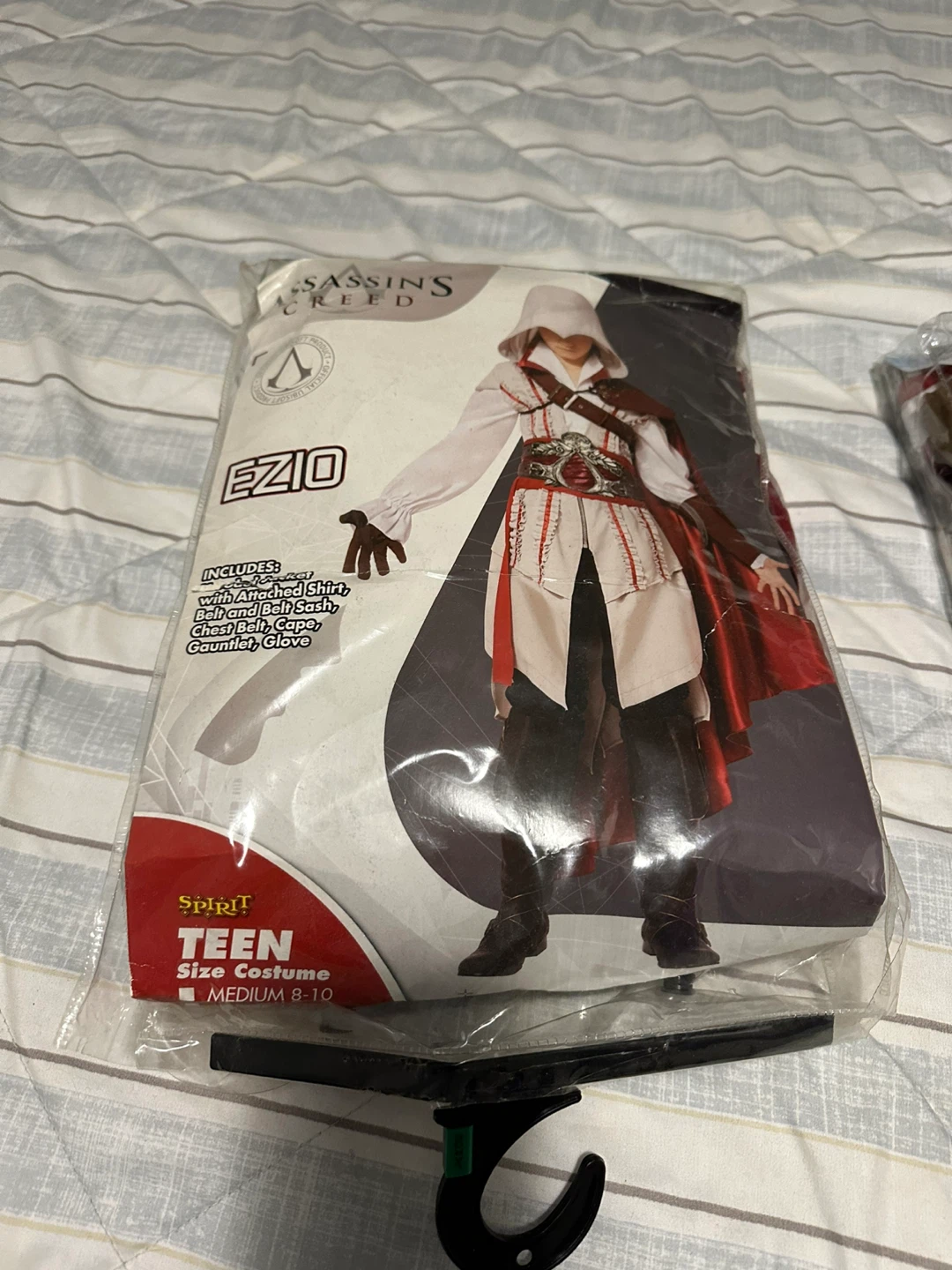 Halloween costumes Assassins creed M size - photo 2
