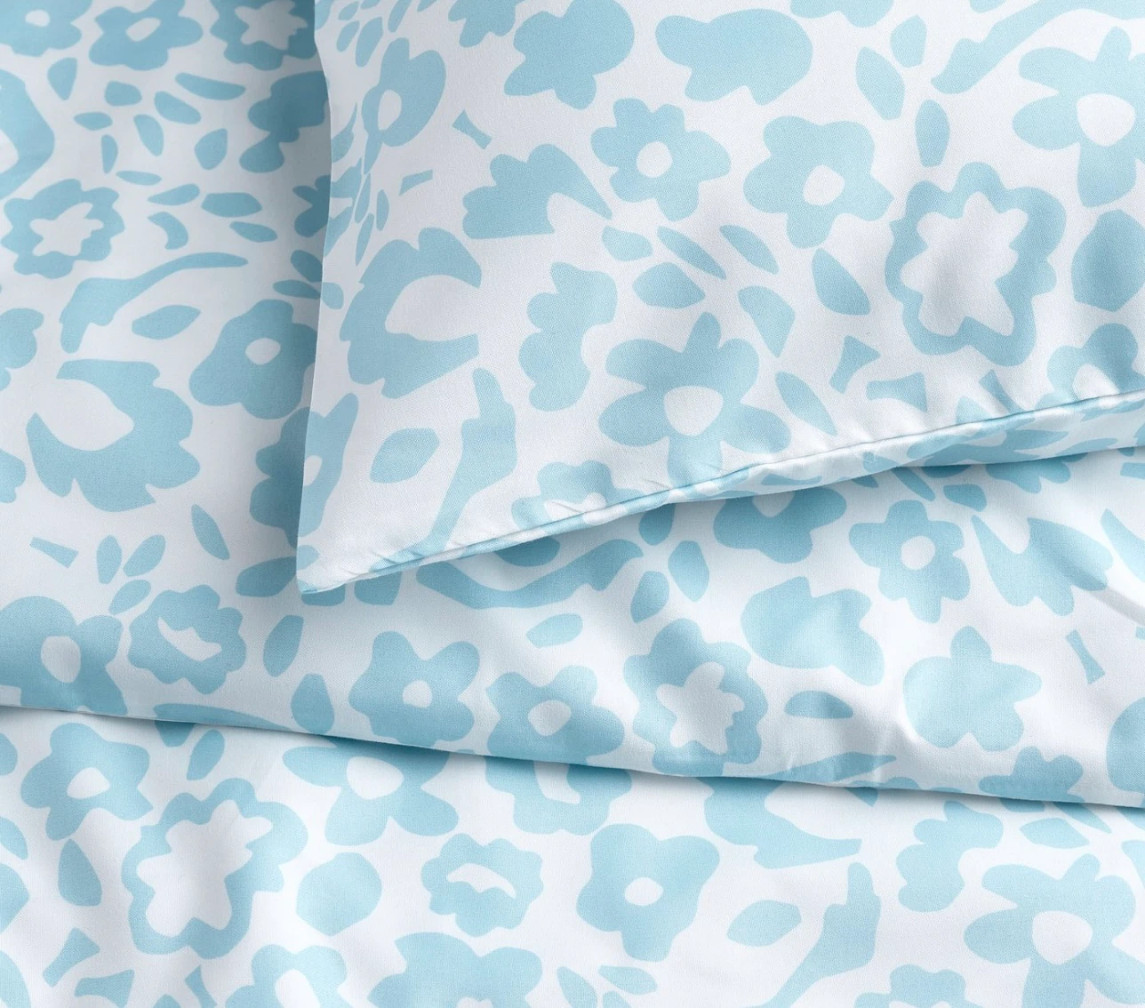 IKEA queen Duvet Cover and Pillowcase Set-price negotiable! - photo 3