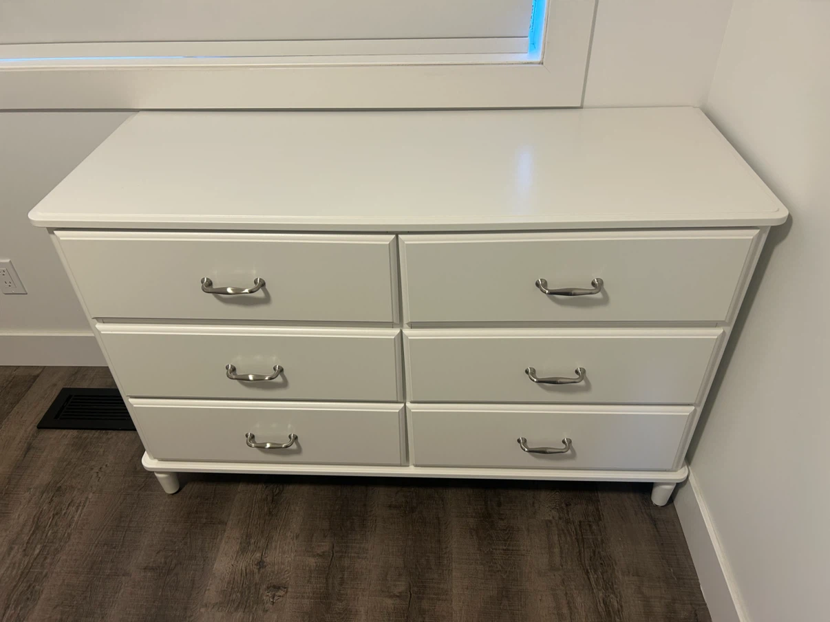 IKEA TYSSEDAL dresser 6 drawers