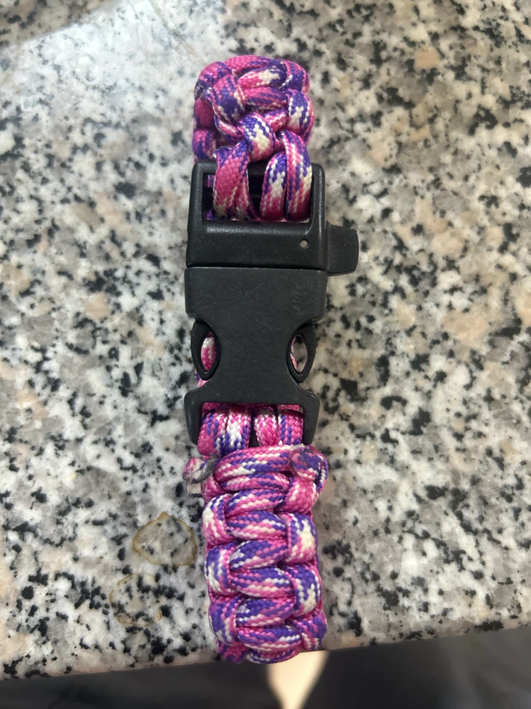 Paracord Survival Bracelet - photo 2