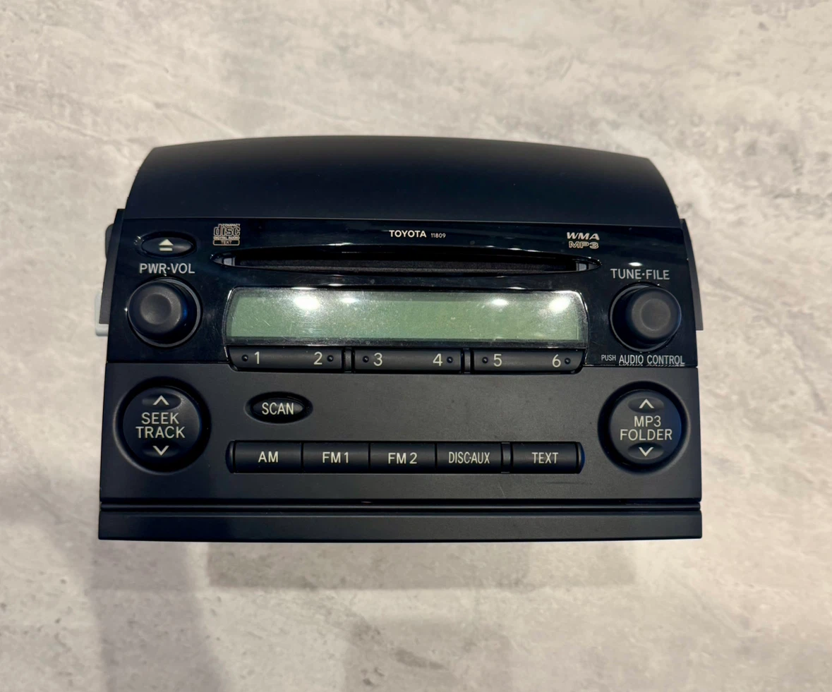 OEM Toyota Sienna Radio CD Stereo Receiver Assembly