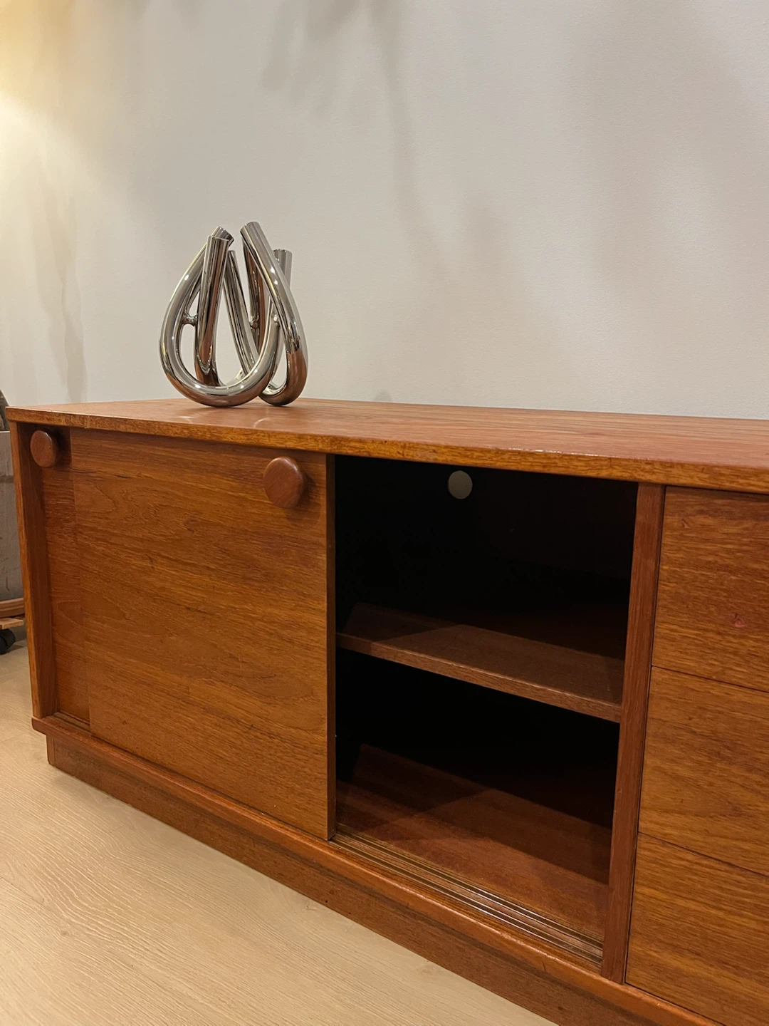 Danish Mid-Century Teak Credenza - photo 4