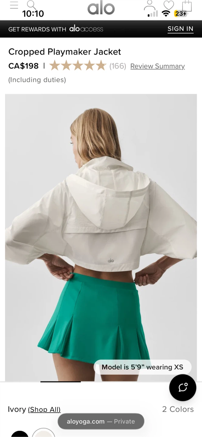 BNWOT Alo Yoga Cropped Playmaker Jacket, size M - photo 2