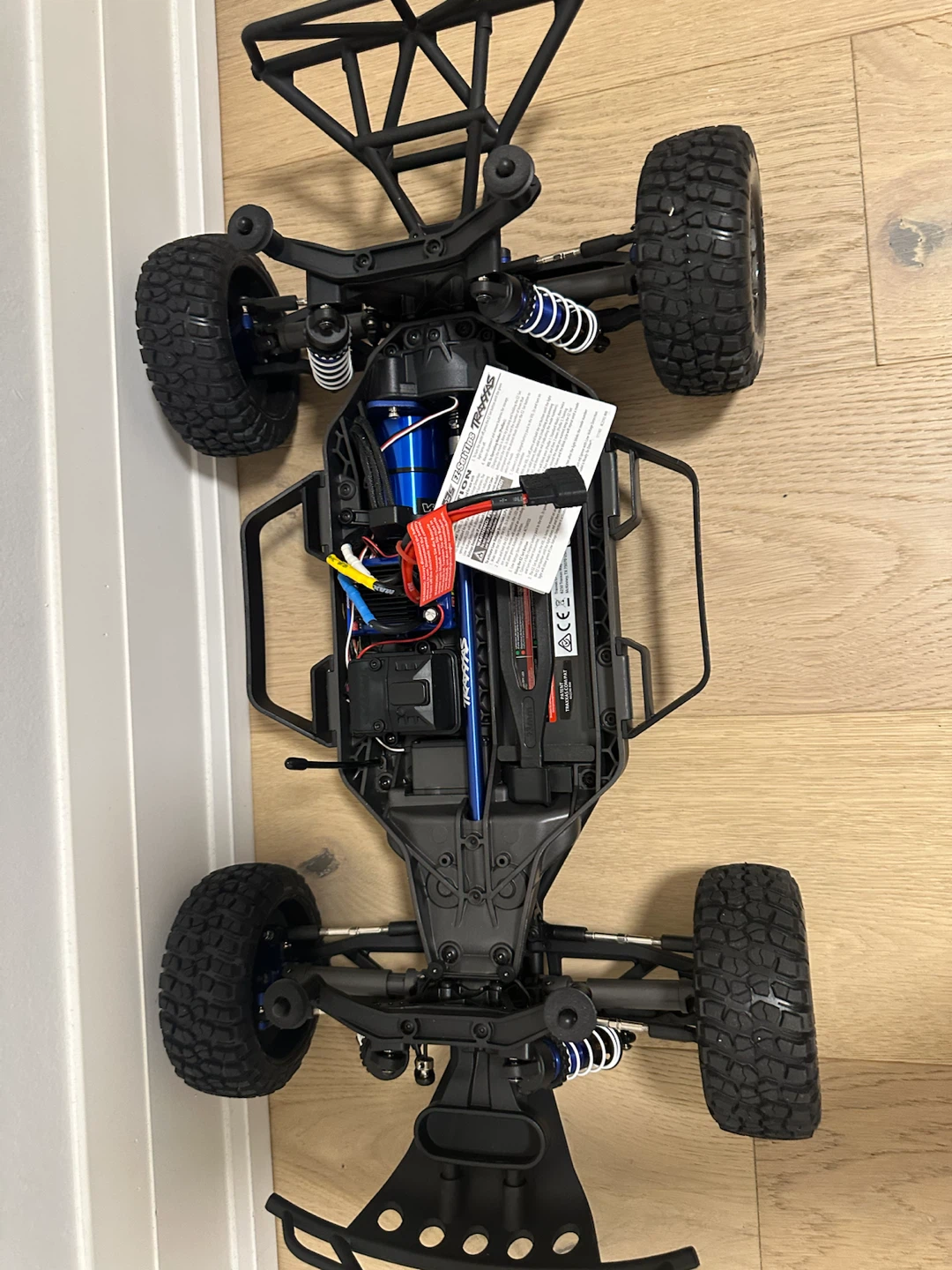 Traxxas Slash Ultimate(NEAR BRAND NEW MINT CONDITION) - photo 4