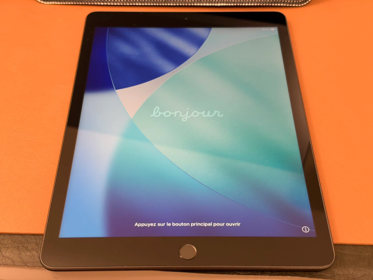 iPad 8th gen 32Gb Space gray