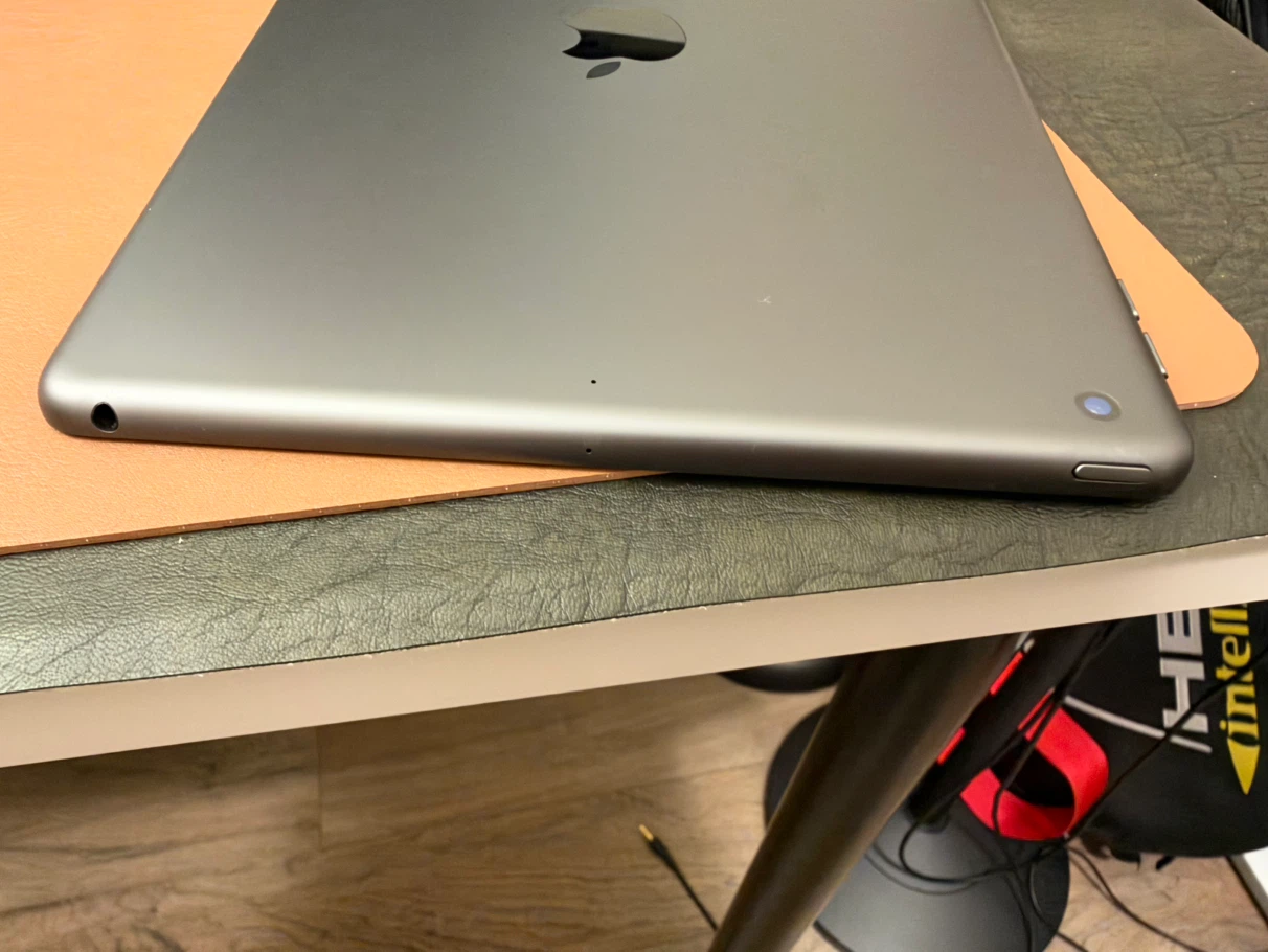 iPad 8th gen 32Gb Space gray - photo 4