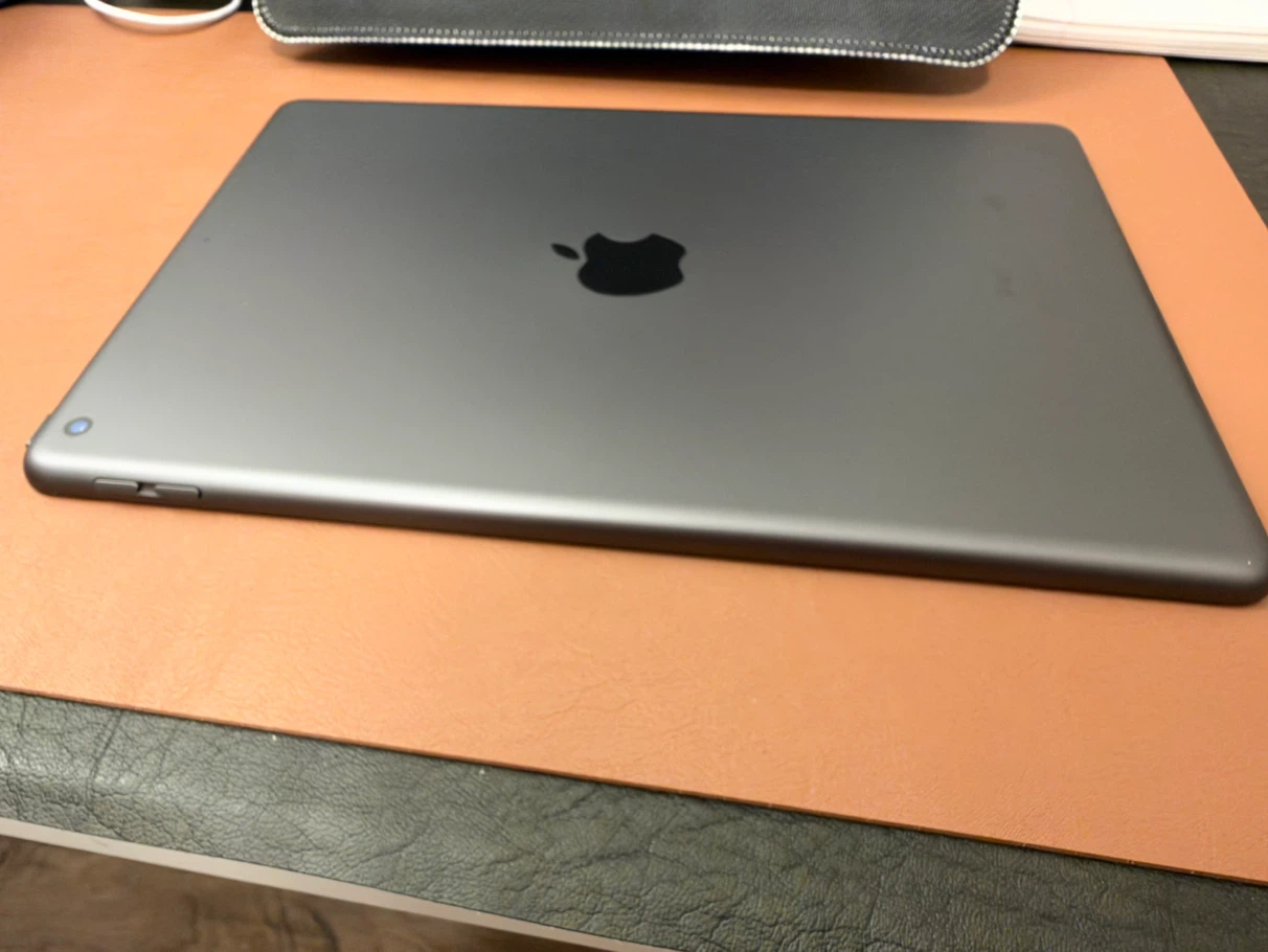 iPad 8th gen 32Gb Space gray - photo 5