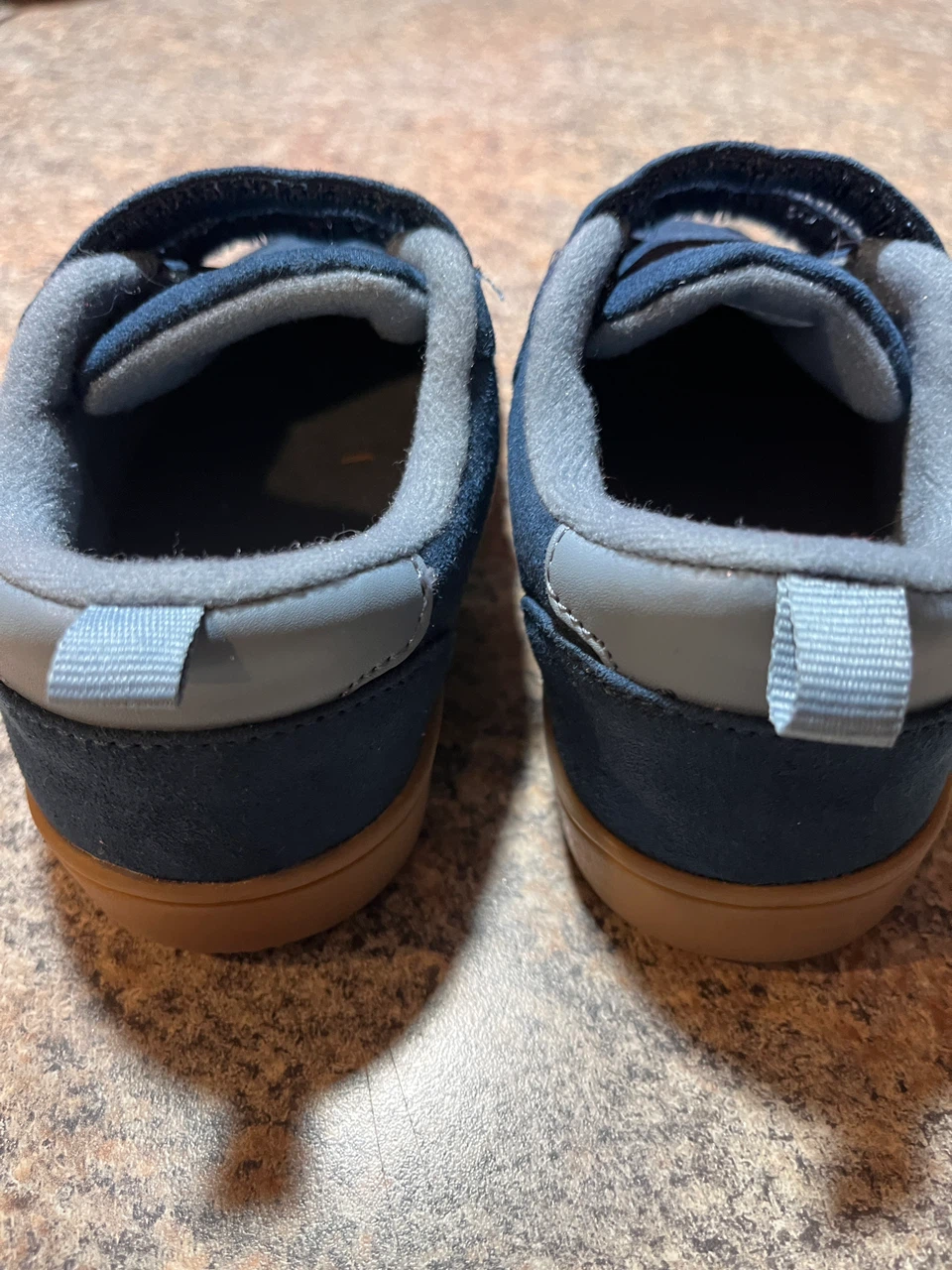Old Navy Toddler Navy Sneakers Size 10 - photo 3