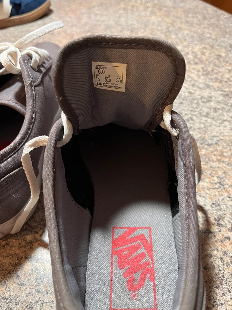 Women's Vans Canvas Sneakers Gray Size 6 - photo 2