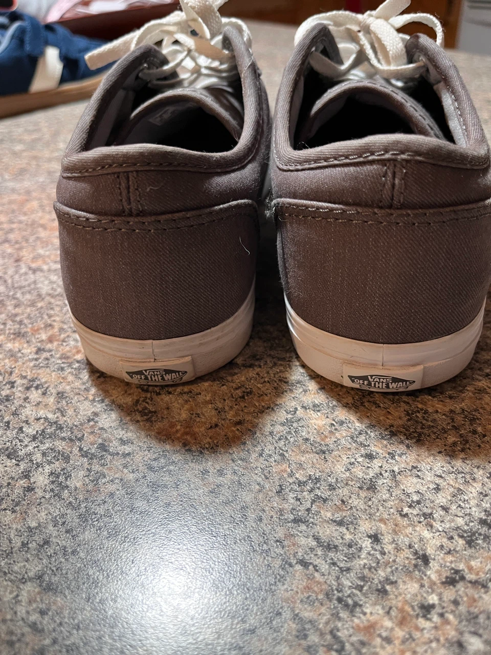 Women's Vans Canvas Sneakers Gray Size 6 - photo 3