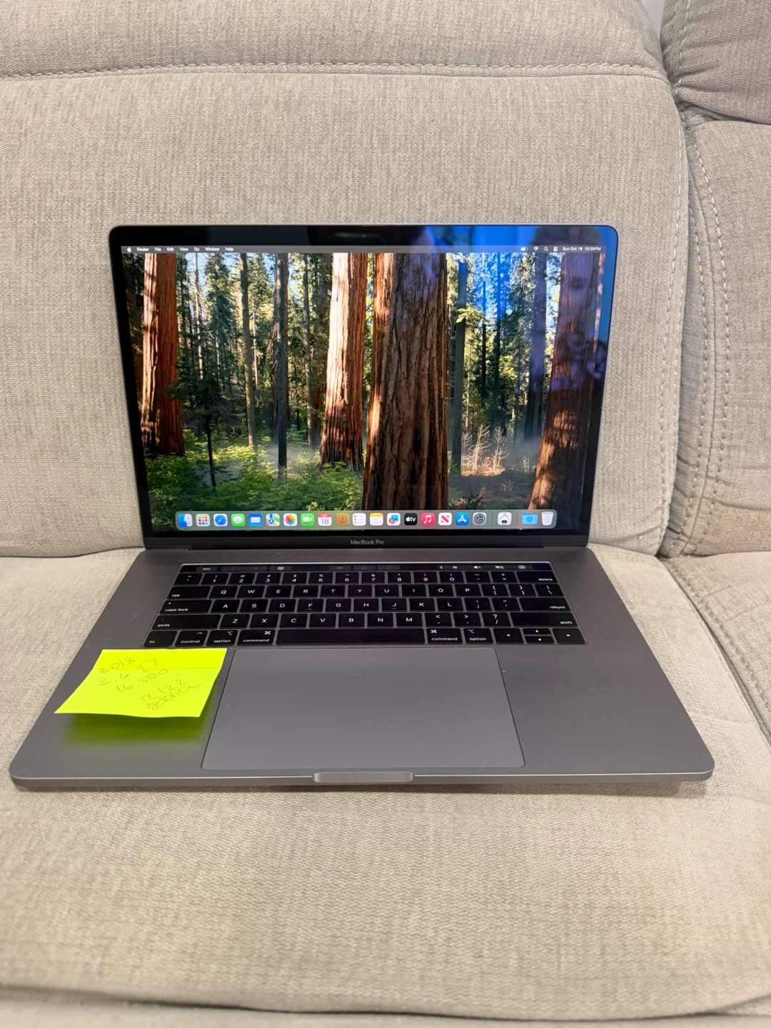 MacBook Pro 15” 2018 Touch Bar