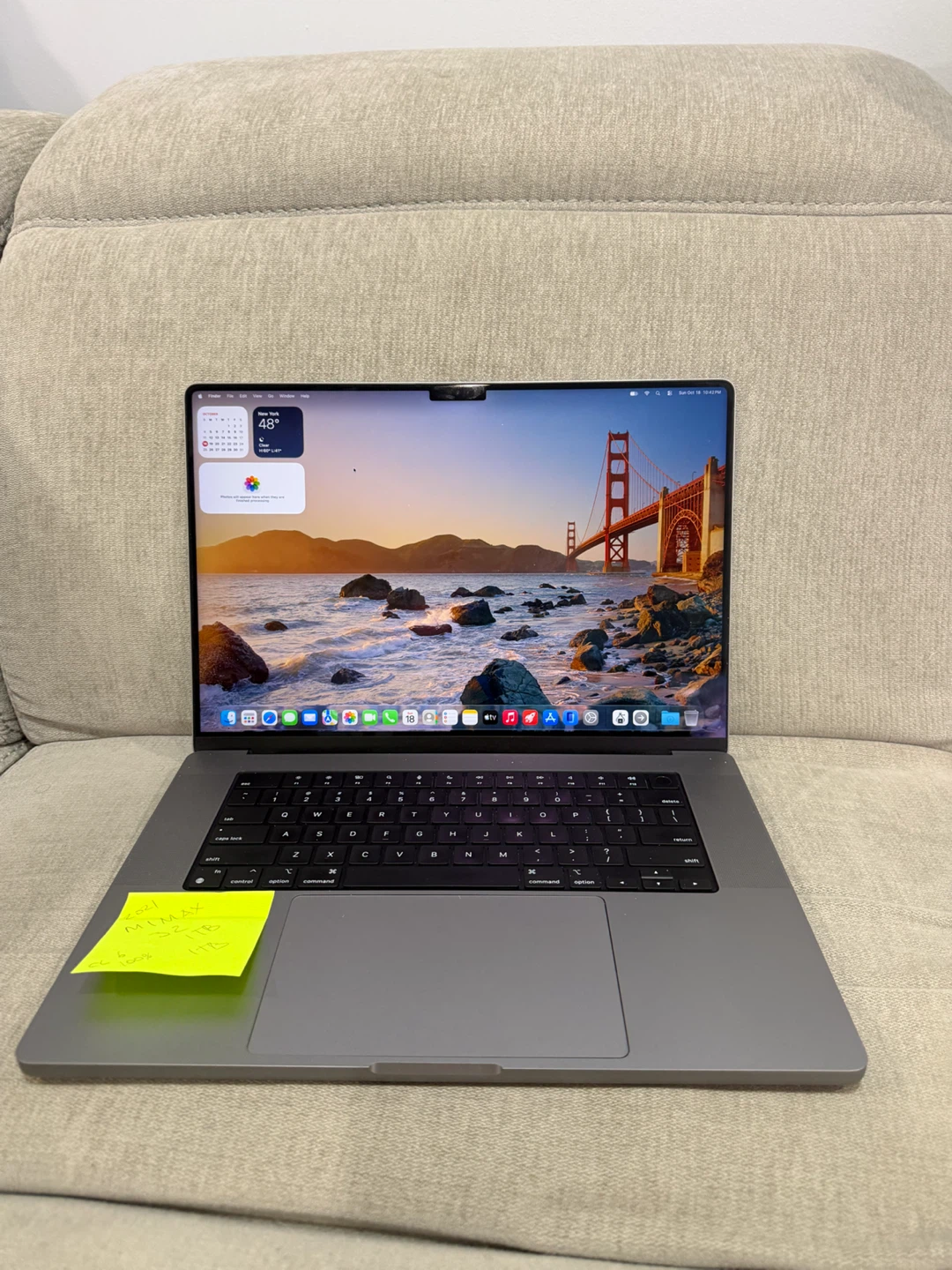 MacBook Pro 16” M1 Max 64gb ram 1tb 32core GPU