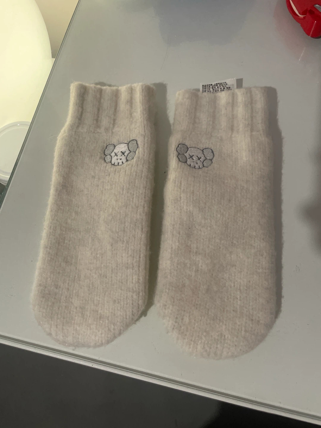 KAWS Embroidered Beige Knit Mittens - photo 2