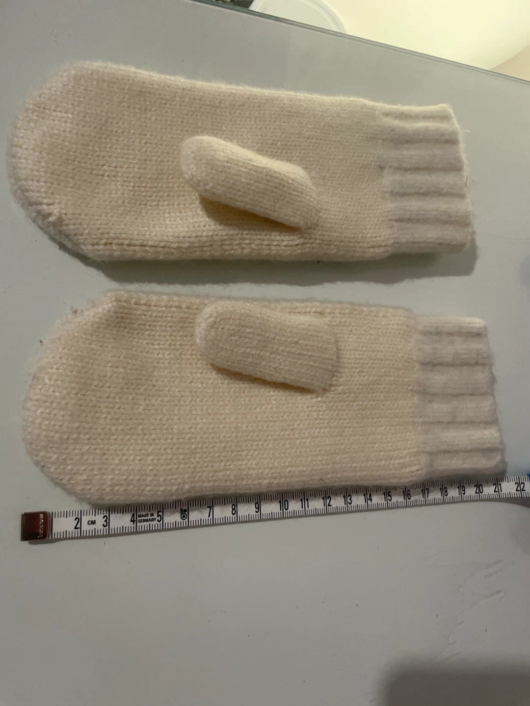KAWS Embroidered Beige Knit Mittens - photo 3