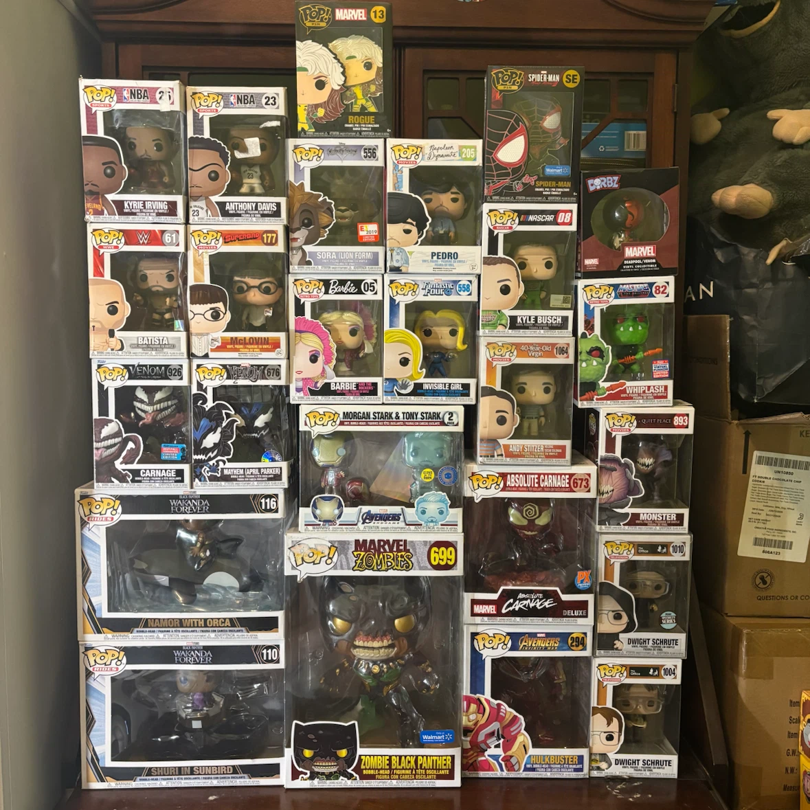 Huge Funko Pop Lot LOTR Marvel Vaulted Rock Grails Local Pick Up - photo 3