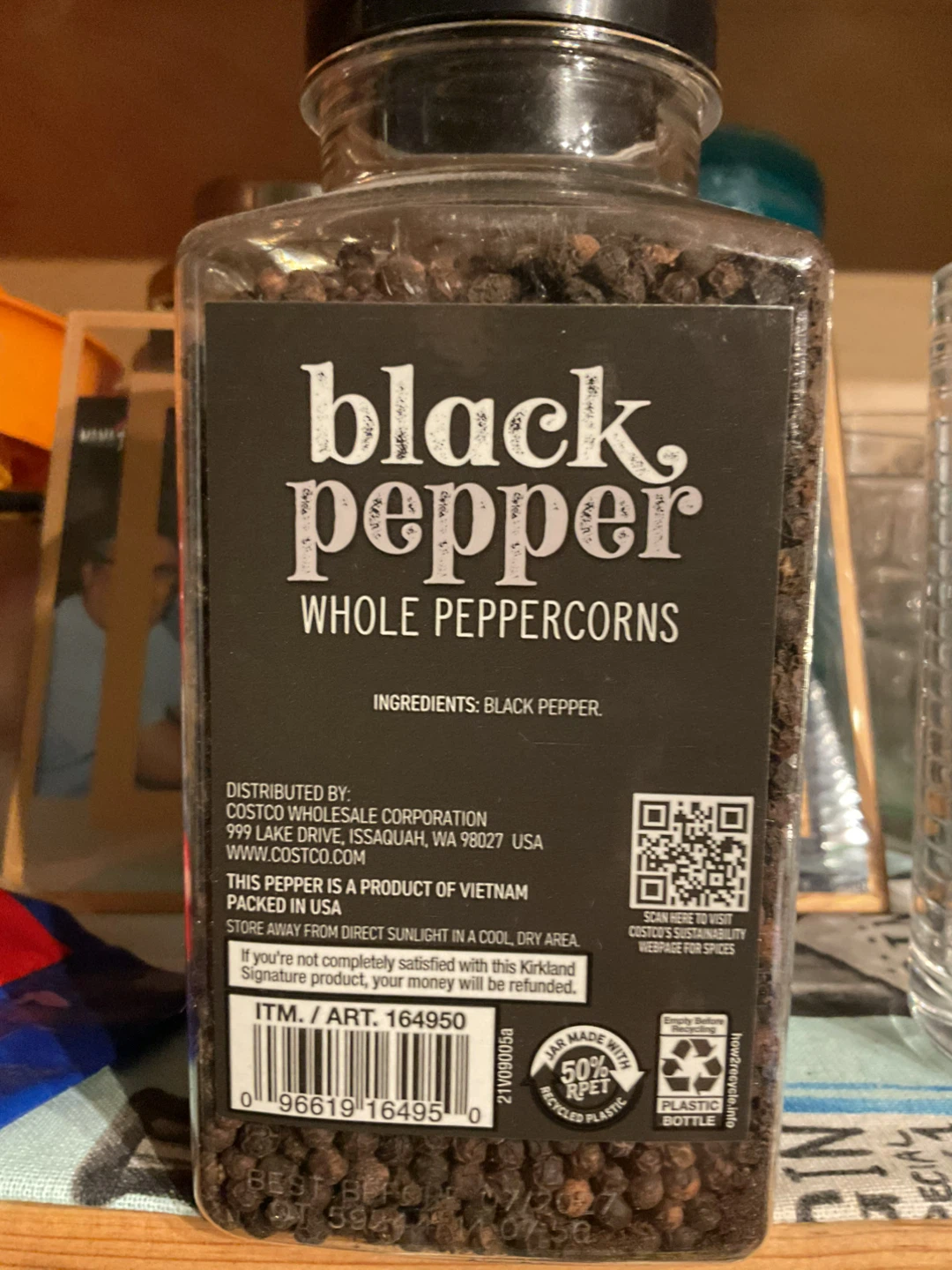 Kirkland Signature Whole Black Peppercorns