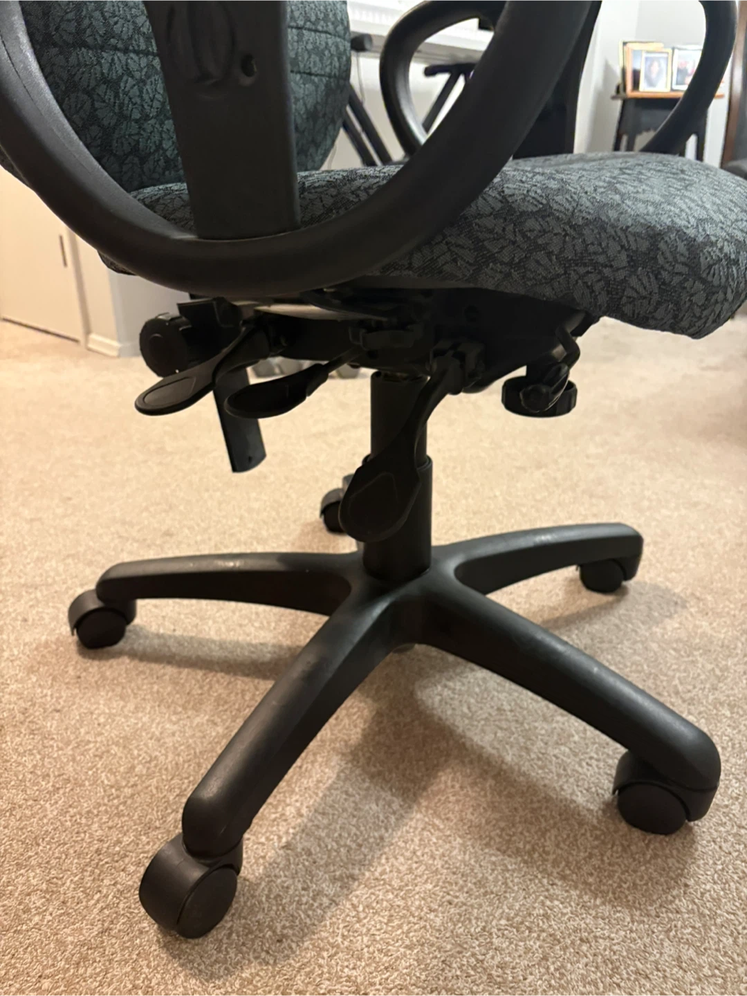 Adjustable Office Task Chair with Leaf Pattern - photo 2