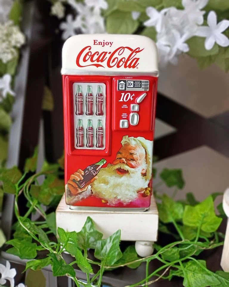 Scentsy Coca Cola Holiday - photo 2