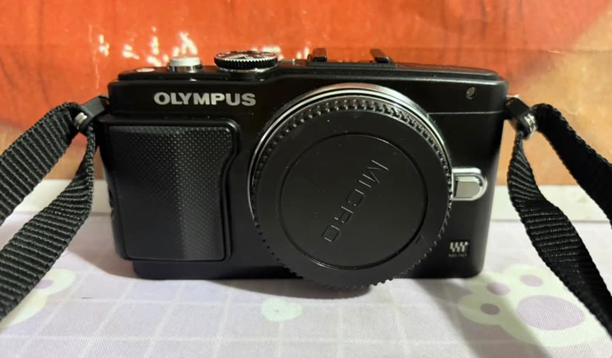 Olympus Pen Lite E-PL5 - photo 2