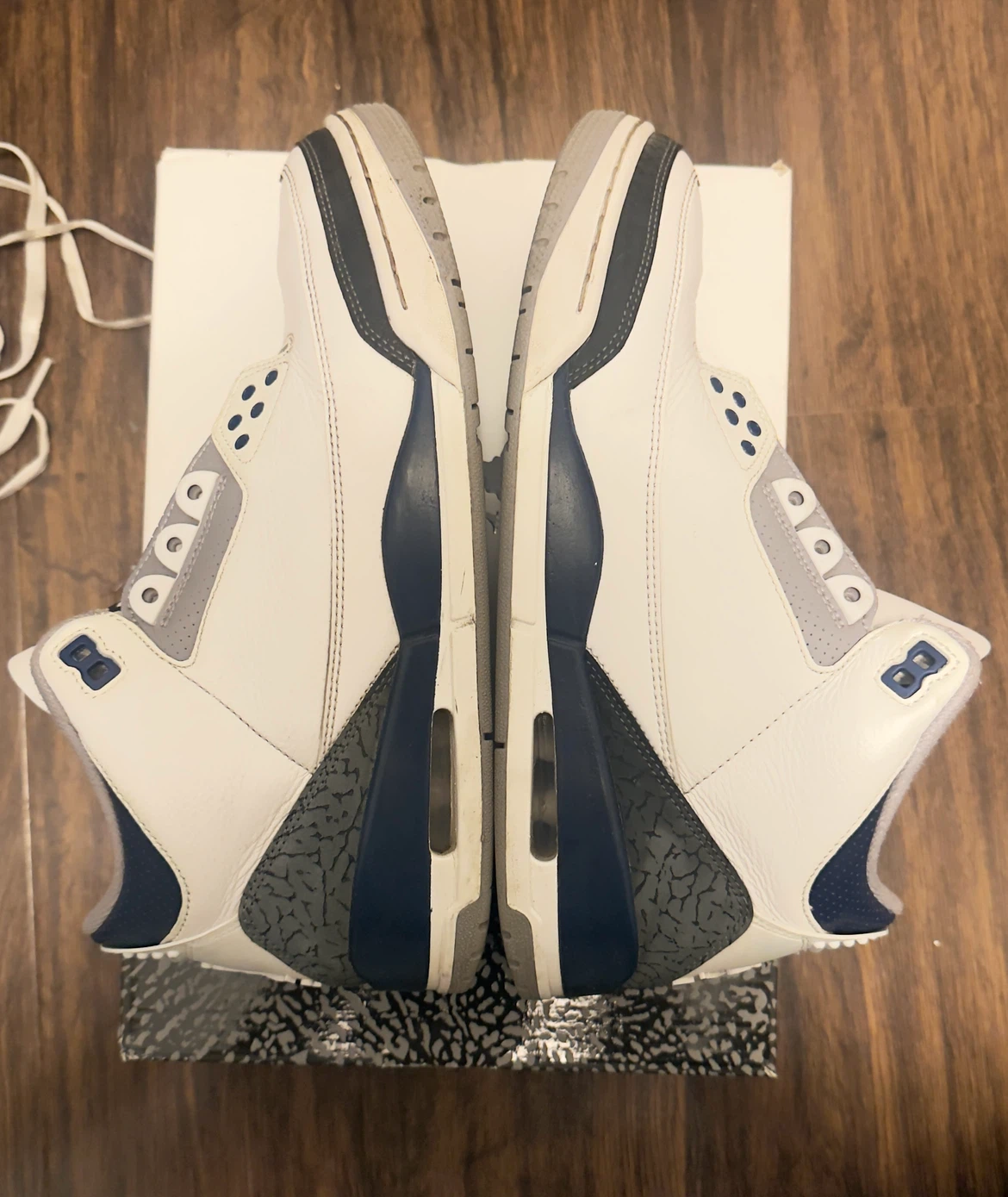 Jordan 3 Retro Midnight Navy Shoes