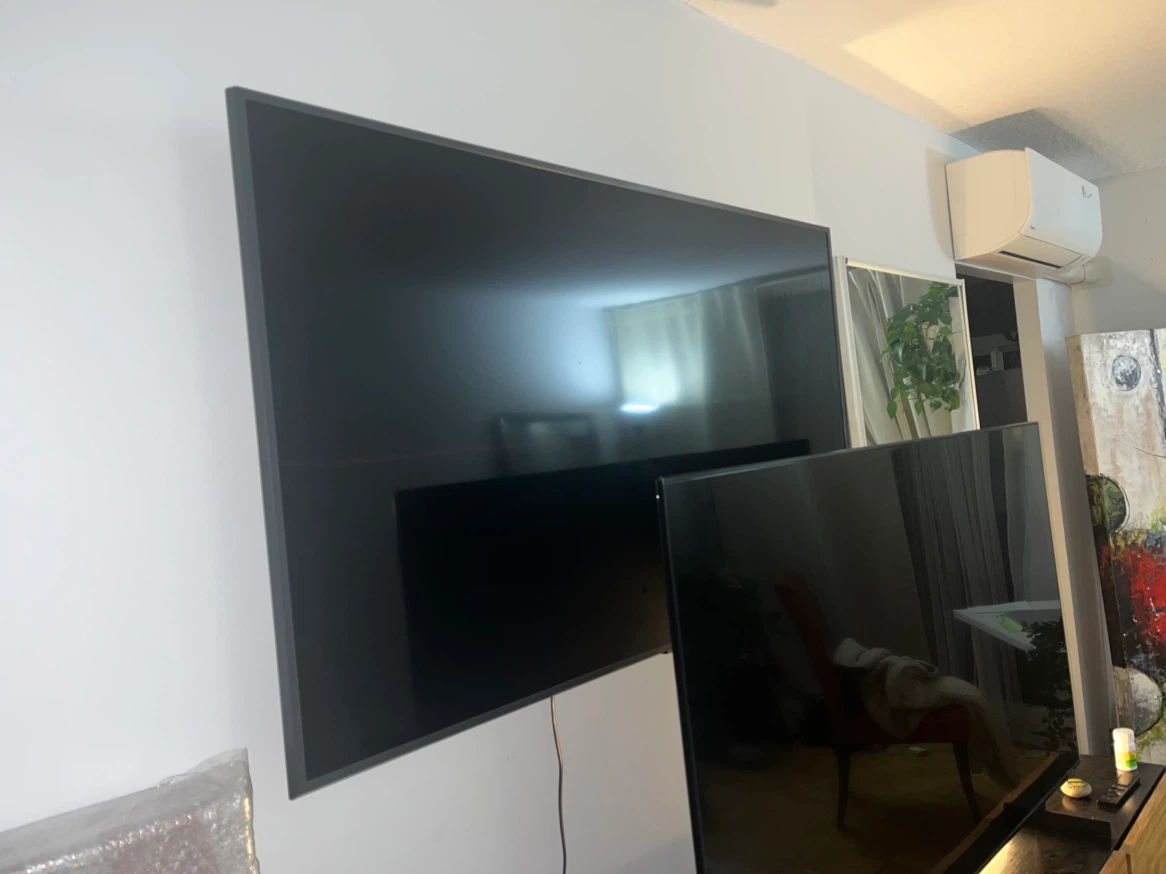 Samsung 55-inch 4K UHD Smart TV