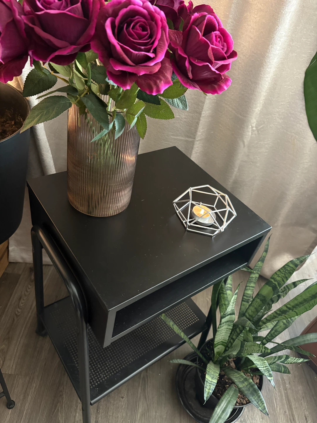 Black Metal Bedside Table - photo 3