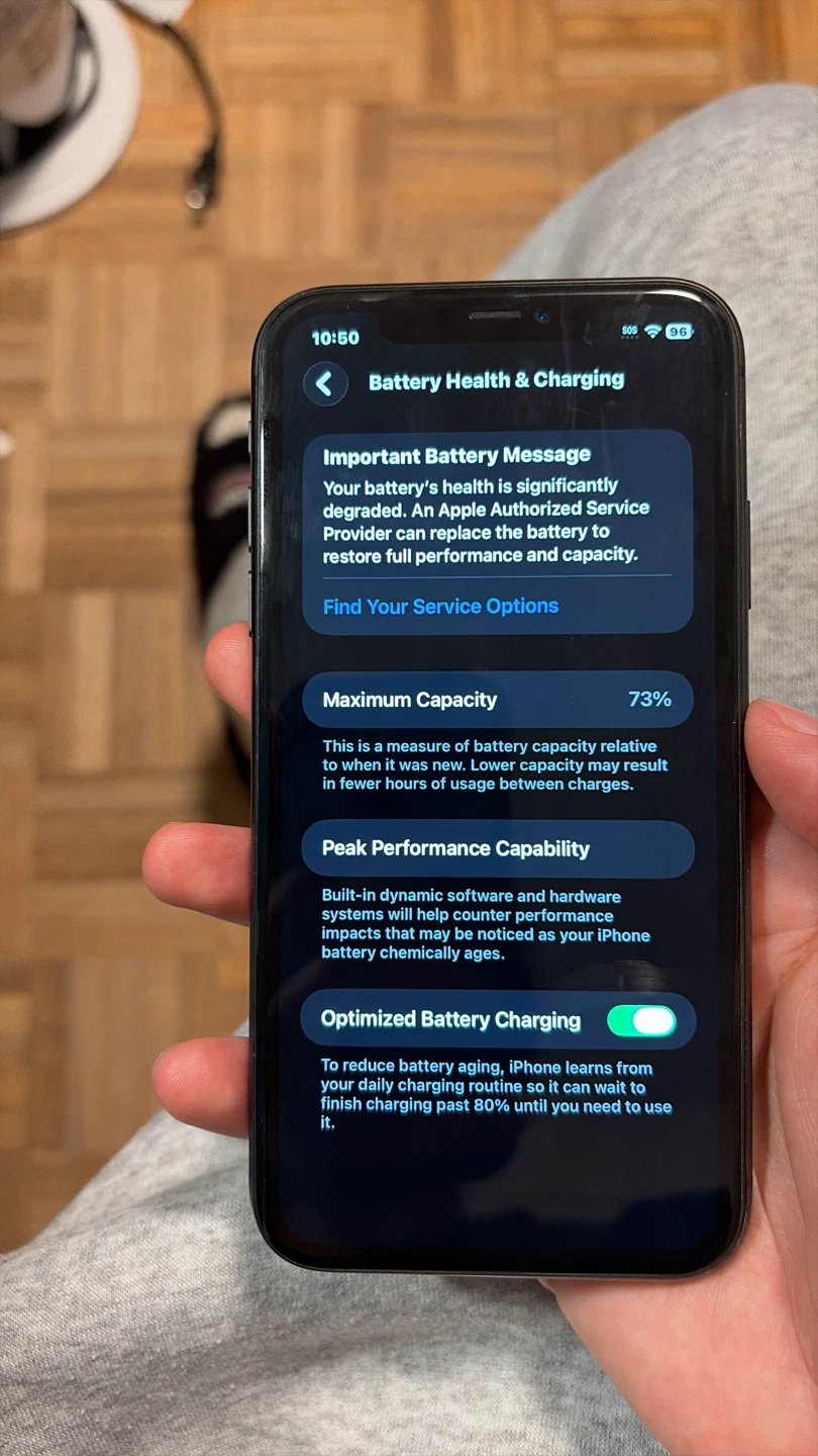 iPhone 11 Black (Split screen) - photo 3
