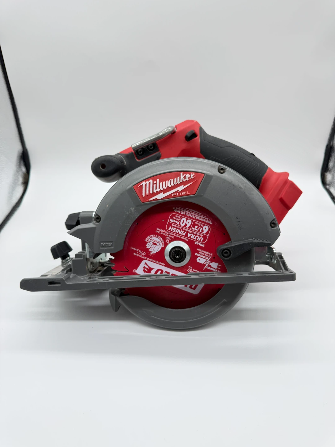 Milwaukee M18 FUEL Brushless 6-1/2in. Circular Saw 2730-20